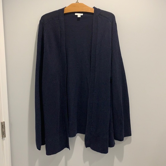 J. Jill Sweaters - J. Jill Linen Blend Navy Open Front Sweater. SZ L